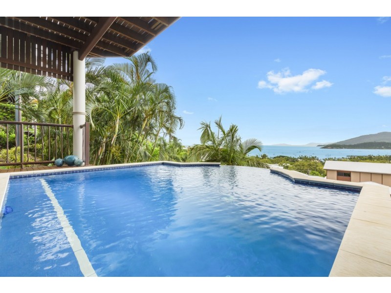 14 Nara Avenue, Airlie Beach QLD 4802