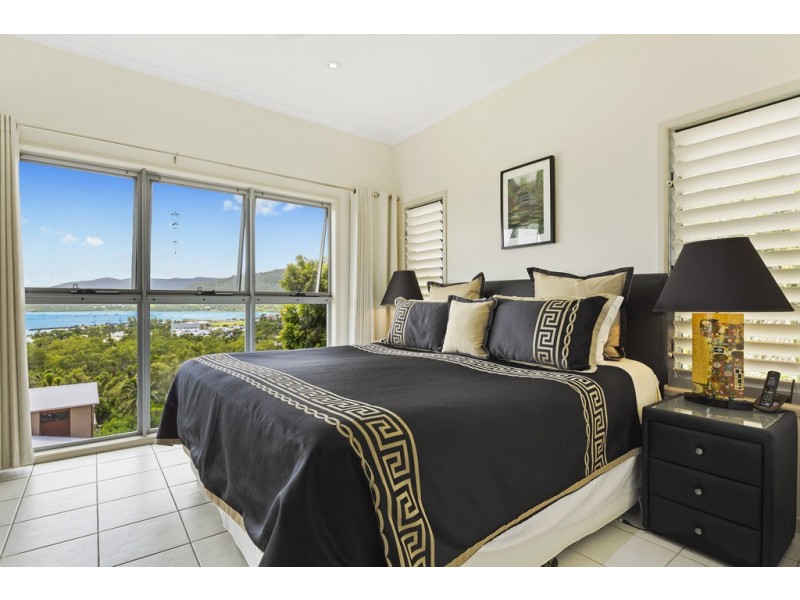 14 Nara Avenue, Airlie Beach QLD 4802