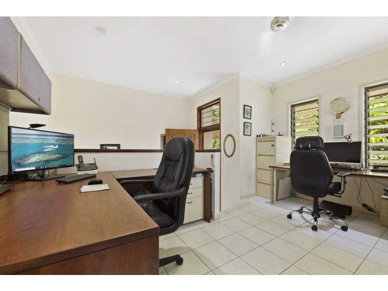 14 Nara Avenue, Airlie Beach QLD 4802