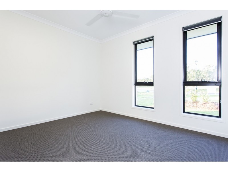 44 Trader Crescent, Cannonvale QLD 4802