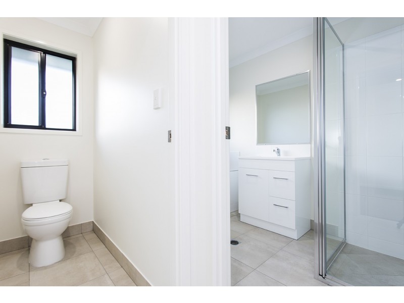 44 Trader Crescent, Cannonvale QLD 4802