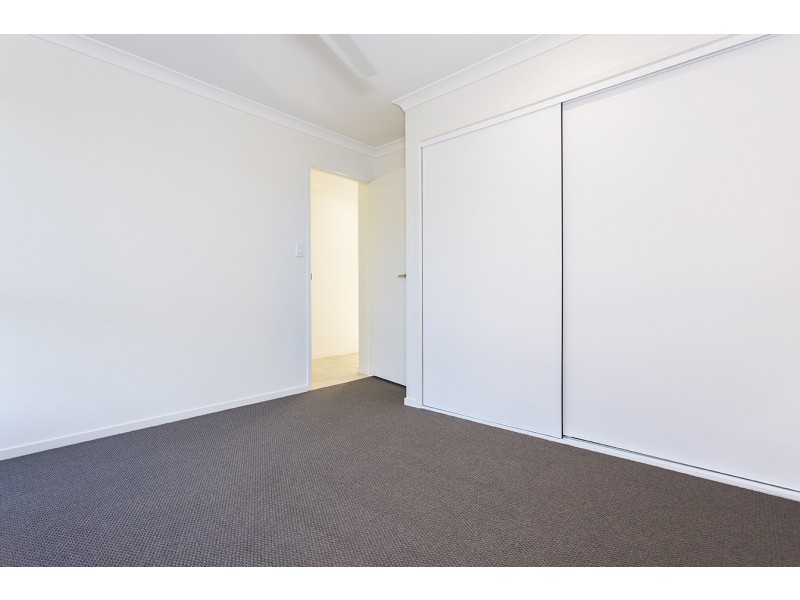 44 Trader Crescent, Cannonvale QLD 4802