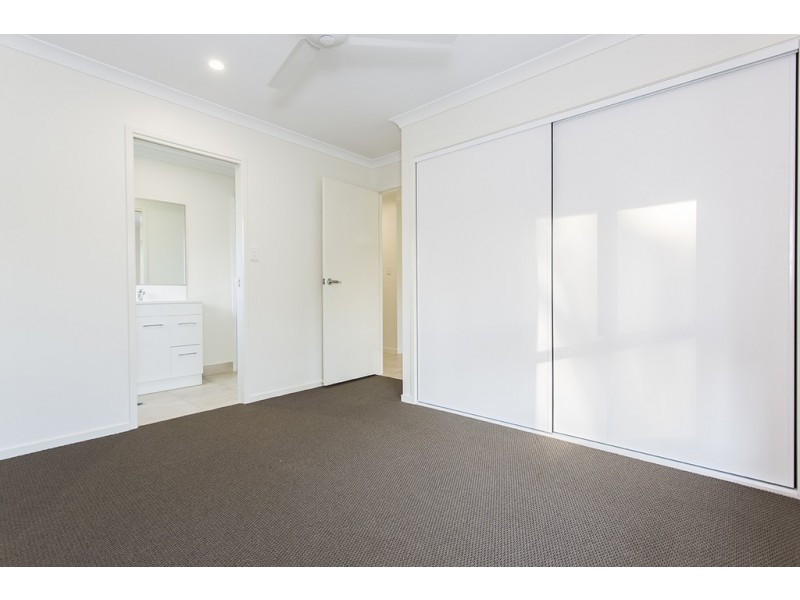 44 Trader Crescent, Cannonvale QLD 4802
