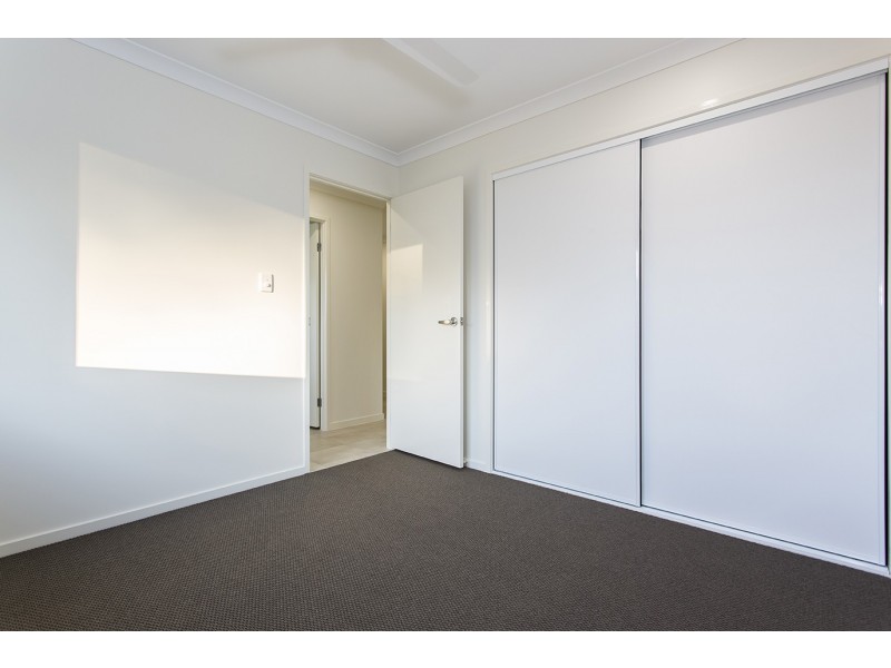 44 Trader Crescent, Cannonvale QLD 4802