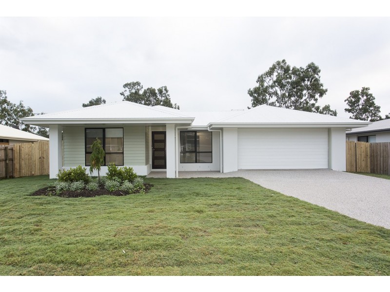 51 macarthur Drive, Cannonvale QLD 4802