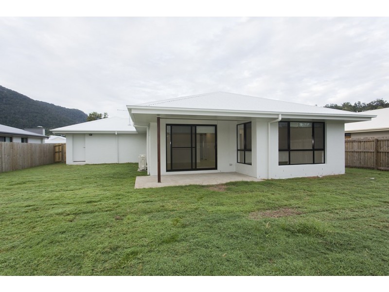 51 macarthur Drive, Cannonvale QLD 4802