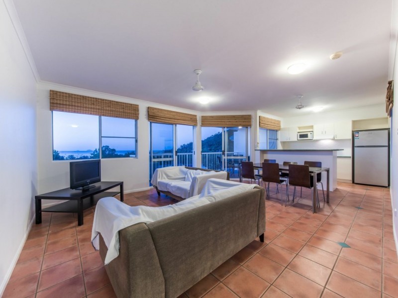 32/12 Eshelby Drive, Cannonvale QLD 4802