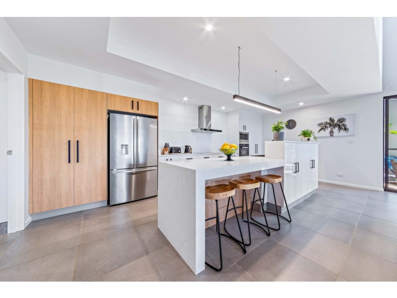 14 Stonehaven Court, Airlie Beach QLD 4802