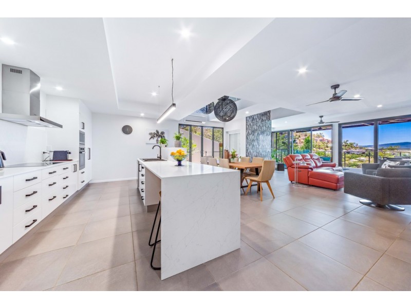 14 Stonehaven Court, Airlie Beach QLD 4802