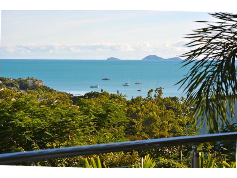 14 Stonehaven Court, Airlie Beach QLD 4802