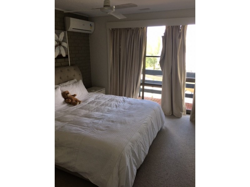 5/2 Lewis Street, Airlie Beach QLD 4802