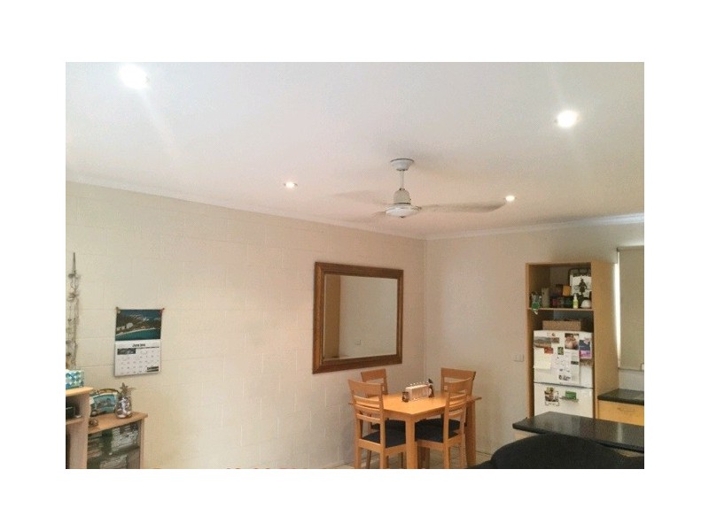 3/1 Pleasant Drive, Cannonvale QLD 4802