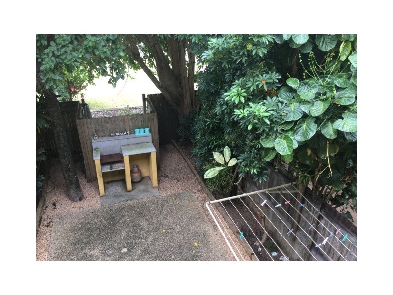 3/1 Pleasant Drive, Cannonvale QLD 4802