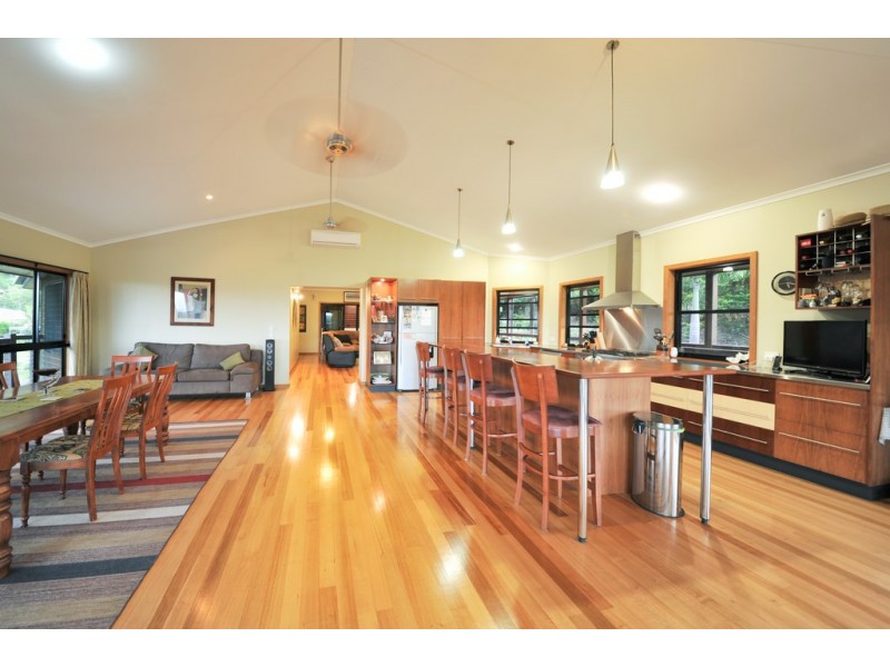 9 Pepperberry Lane, Cannon Valley QLD 4800
