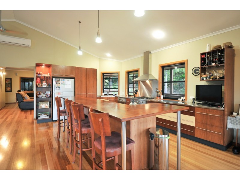 9 Pepperberry Lane, Cannon Valley QLD 4800