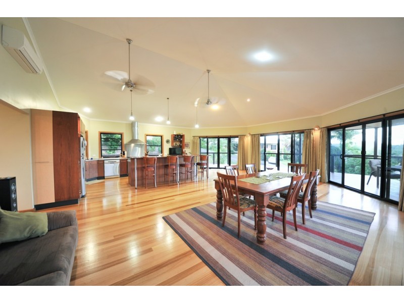 9 Pepperberry Lane, Cannon Valley QLD 4800