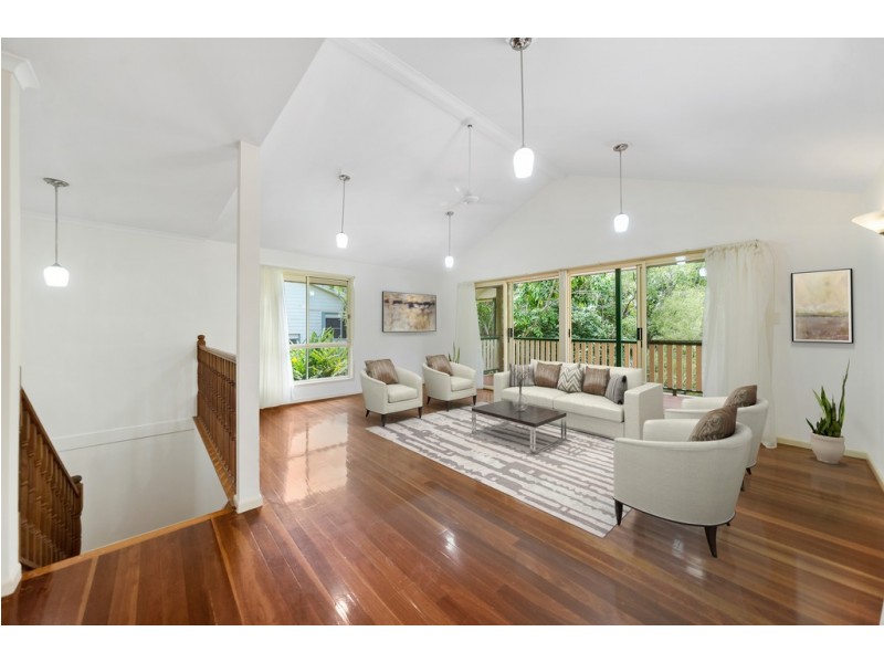 32 Grace Avenue, Cannonvale QLD 4802