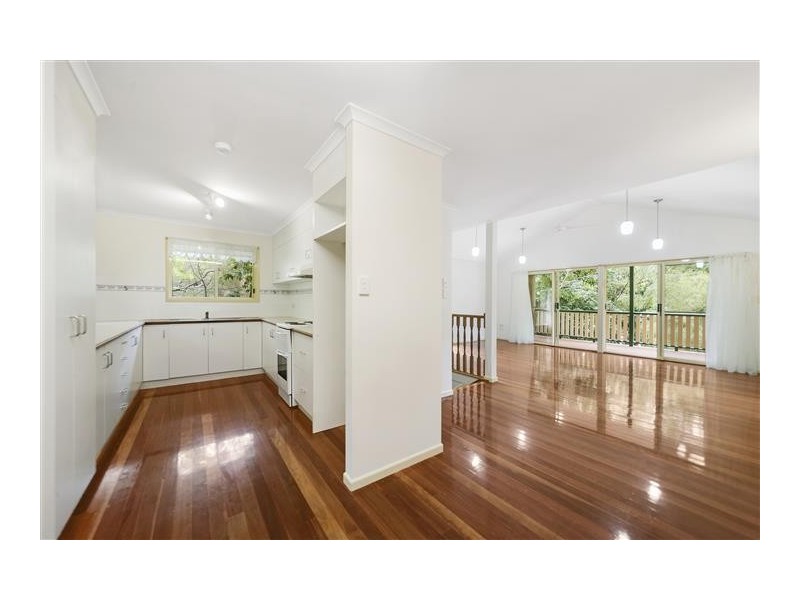 32 Grace Avenue, Cannonvale QLD 4802