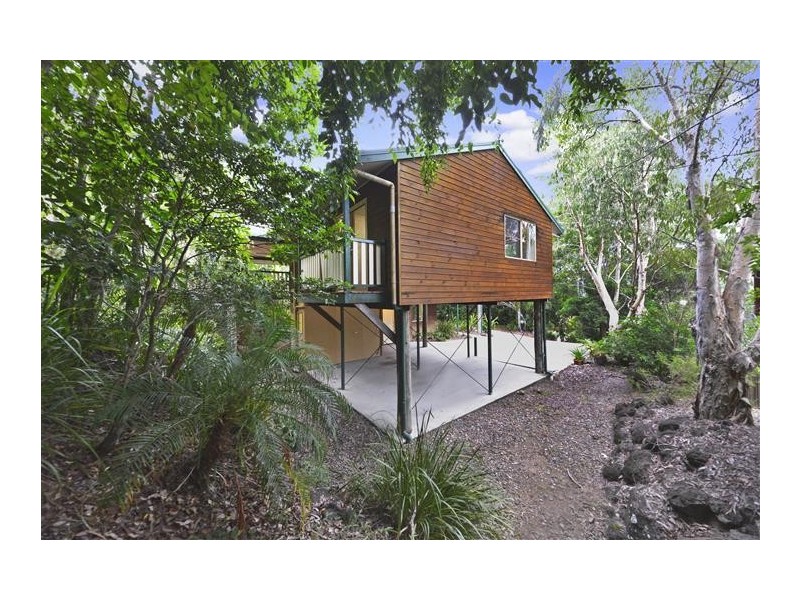 32 Grace Avenue, Cannonvale QLD 4802