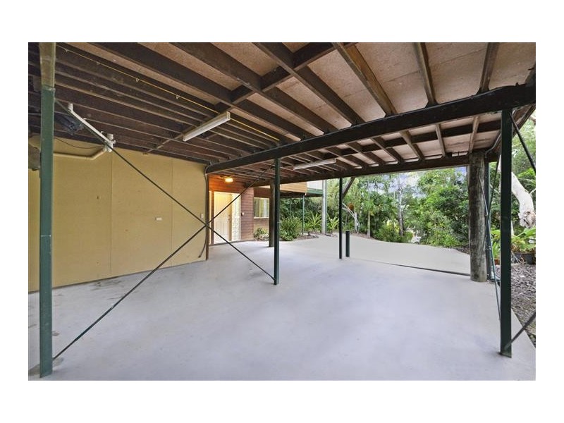 32 Grace Avenue, Cannonvale QLD 4802