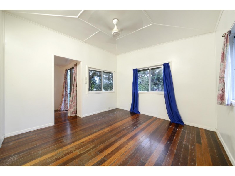 136 Shute Harbour Road, Cannonvale QLD 4802