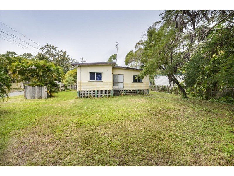 136 Shute Harbour Road, Cannonvale QLD 4802