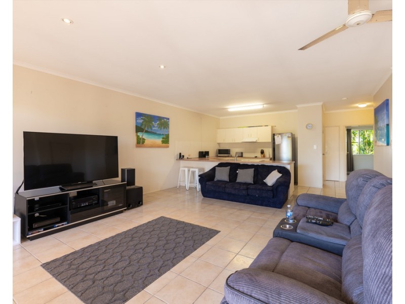 5/24 Island Drive, Cannonvale QLD 4802