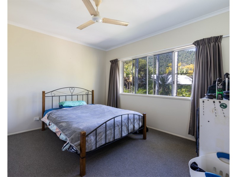 5/24 Island Drive, Cannonvale QLD 4802