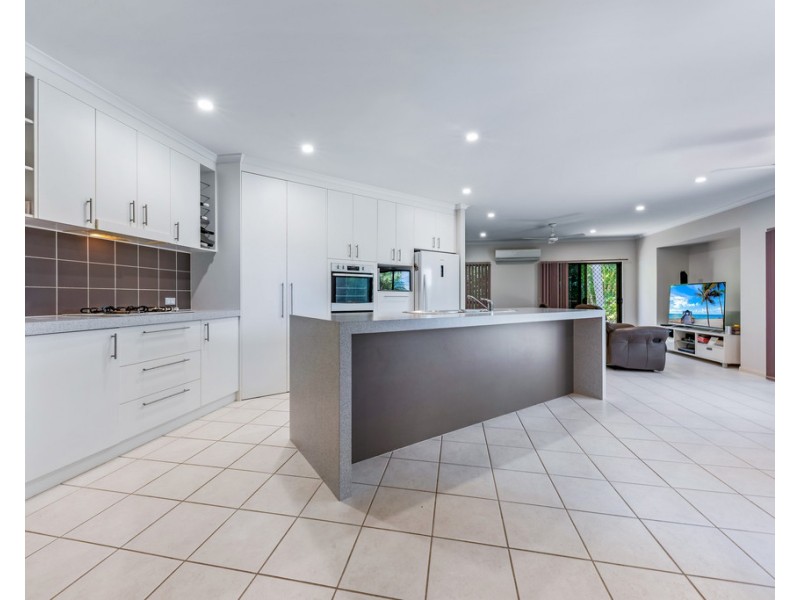 64 Pepperberry Lane, Cannon Valley QLD 4800