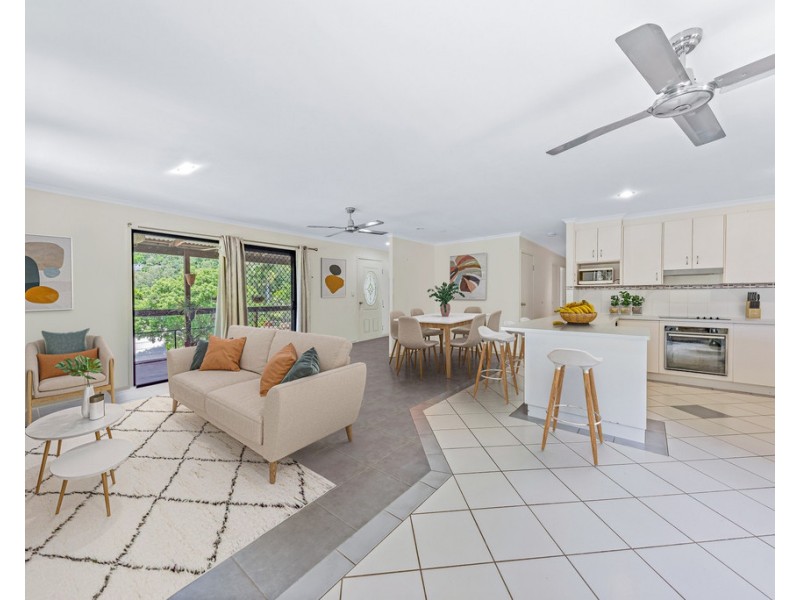 59 Parkwood Terrace, Cannonvale QLD 4802