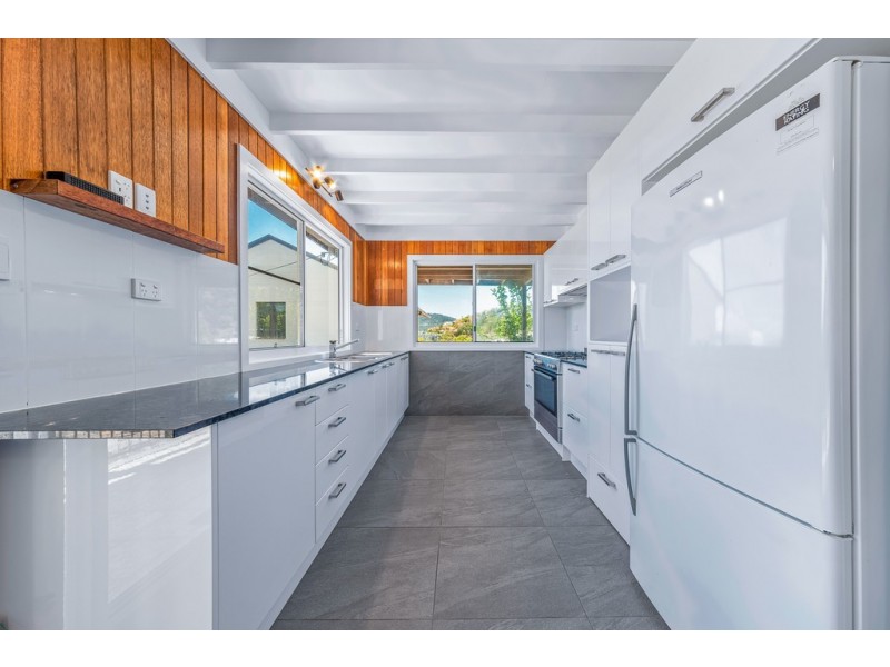 14 Orana Street, Airlie Beach QLD 4802