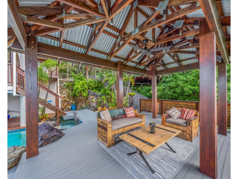 16 Kara Crescent, Airlie Beach QLD 4802