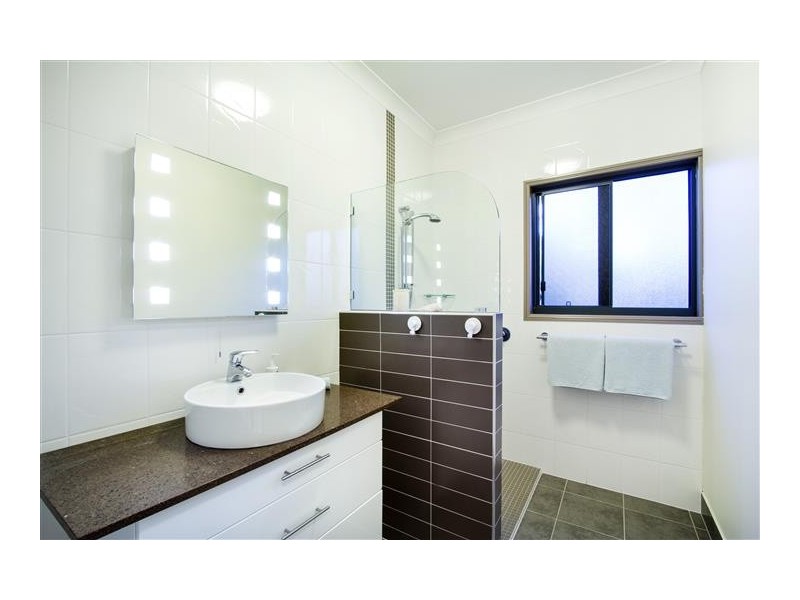 16 Wills Court, Cannonvale QLD 4802