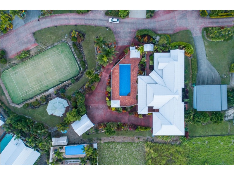 1/14 Hamilton Avenue, Cannonvale QLD 4802