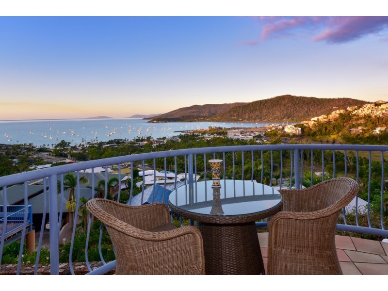 20/2 Nara Avenue, Airlie Beach QLD 4802