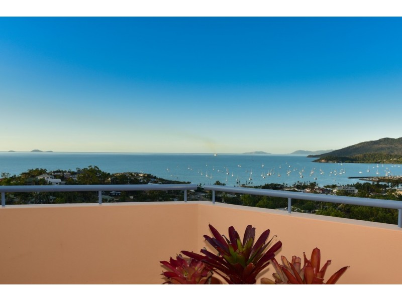 20/2 Nara Avenue, Airlie Beach QLD 4802