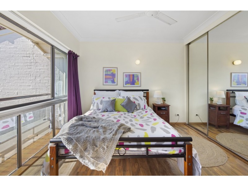 106/2 Eshelby Drive, Cannonvale QLD 4802