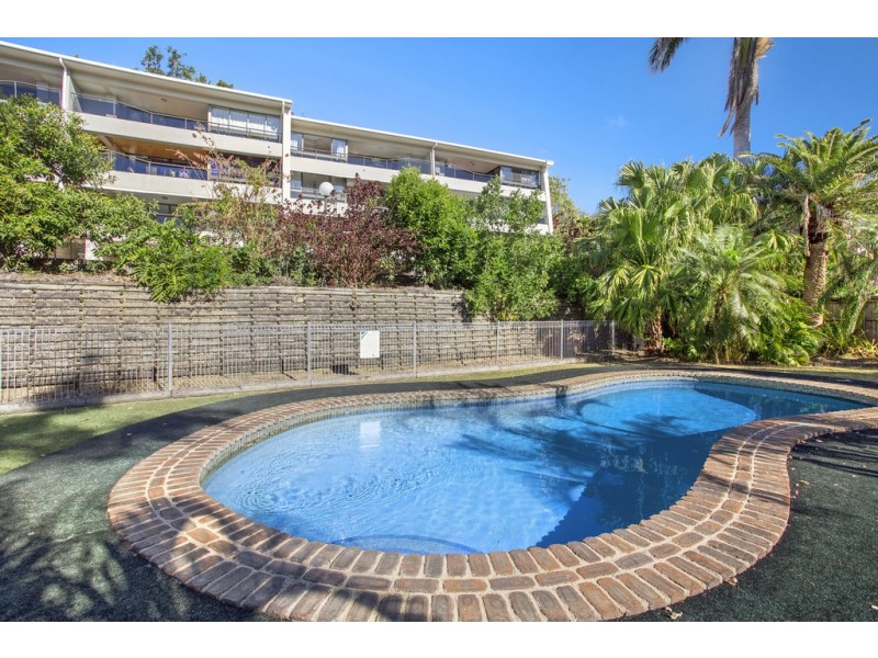 106/2 Eshelby Drive, Cannonvale QLD 4802