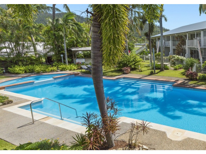 2 Erromango Drive, Jubilee Pocket QLD 4802