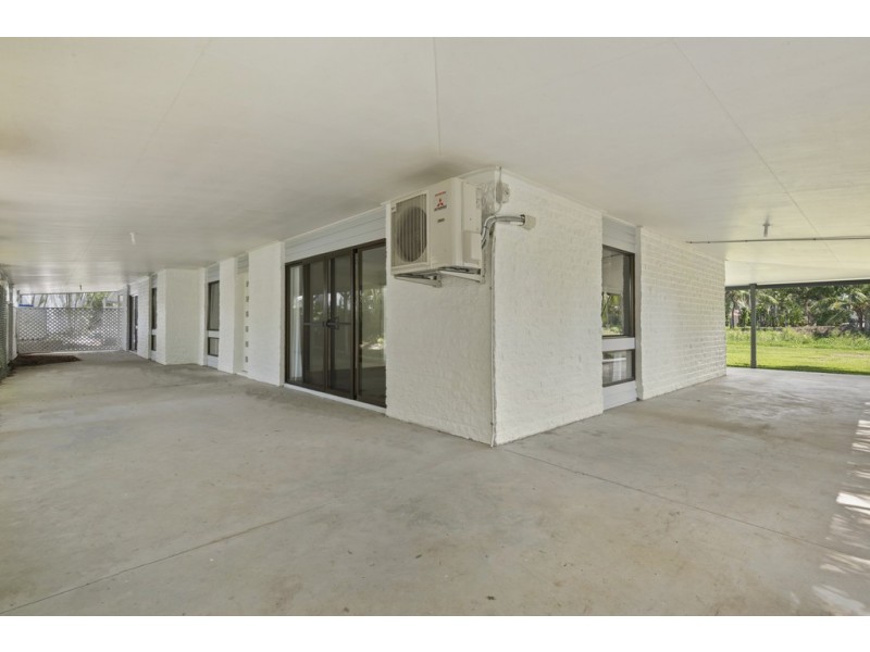 2 Erromango Drive, Jubilee Pocket QLD 4802