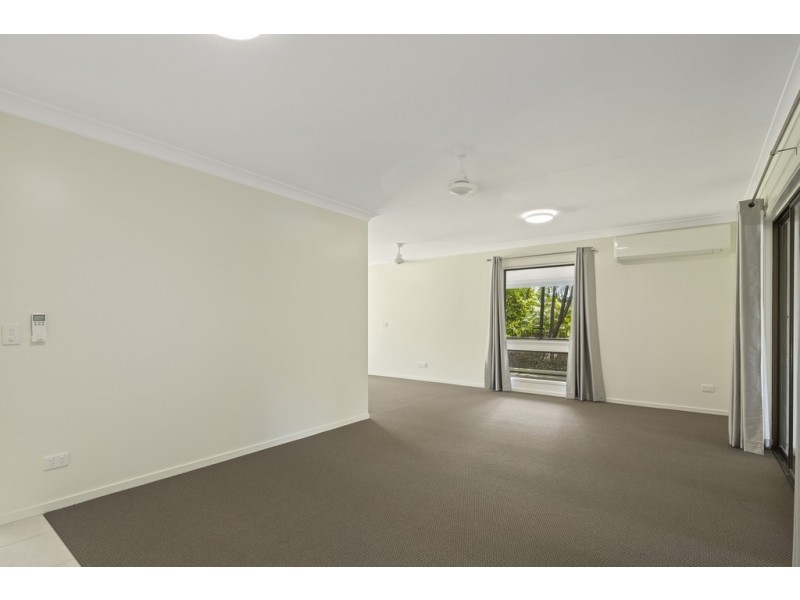 2 Erromango Drive, Jubilee Pocket QLD 4802