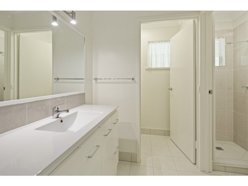 2 Erromango Drive, Jubilee Pocket QLD 4802