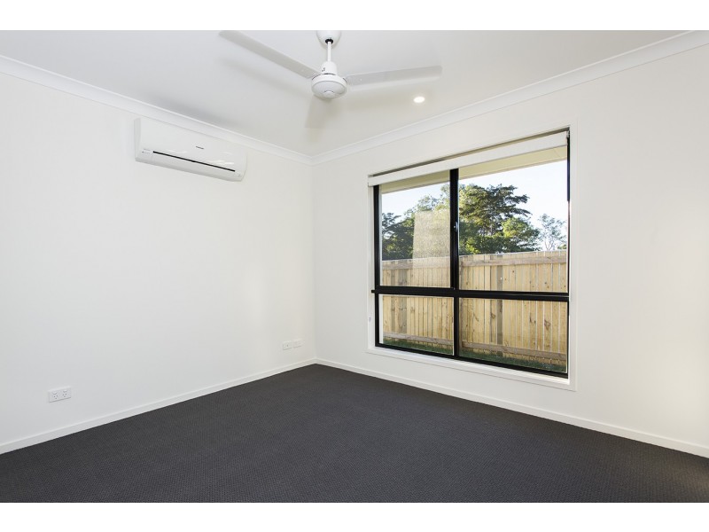 18 Trader Crescent, Cannonvale QLD 4802