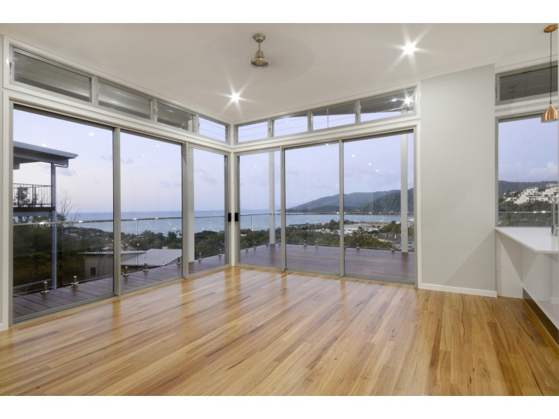 8 Laguna Court, Airlie Beach QLD 4802