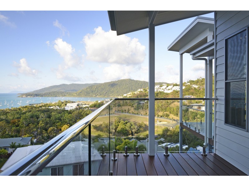8 Laguna Court, Airlie Beach QLD 4802
