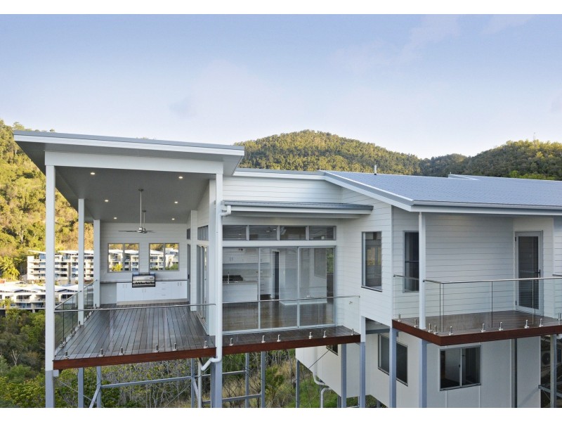 8 Laguna Court, Airlie Beach QLD 4802