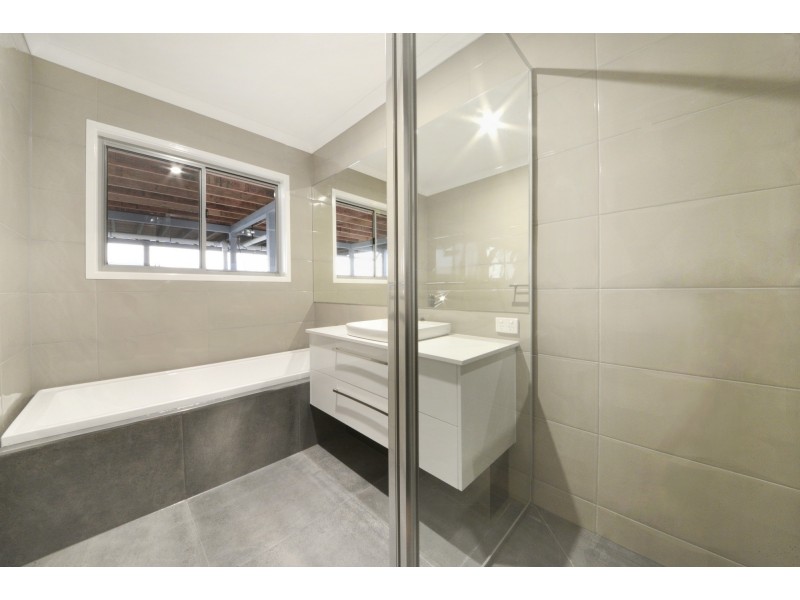 8 Laguna Court, Airlie Beach QLD 4802