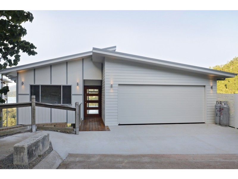 8 Laguna Court, Airlie Beach QLD 4802