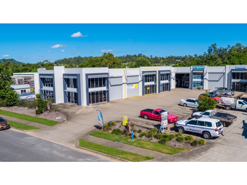 2/8 Myer Lasky Drive, Cannonvale QLD 4802