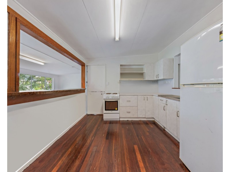 14 Summit Avenue, Airlie Beach QLD 4802